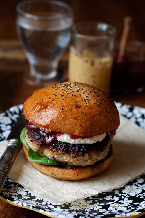 basilgenovese:  Herb Turkey Burgers w/ Goat Cheese &amp; Cranberry Sauce