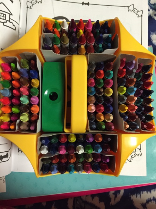 tinybabyshay: ✨Color coded my colors✨