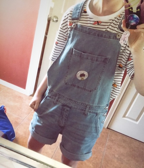 littlebunnyboy97: OOTD just for funsies. This is the first time I’ve posted a picture of mysel