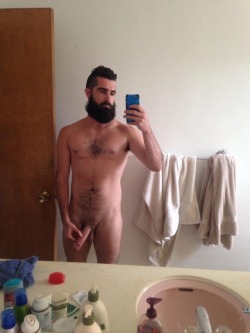 windsorman519:  Damn sexy selfie