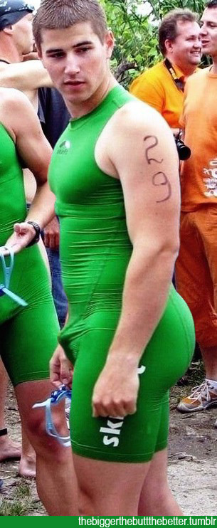 thebiggerthebuttthebetter:  Thank God For Lycra 