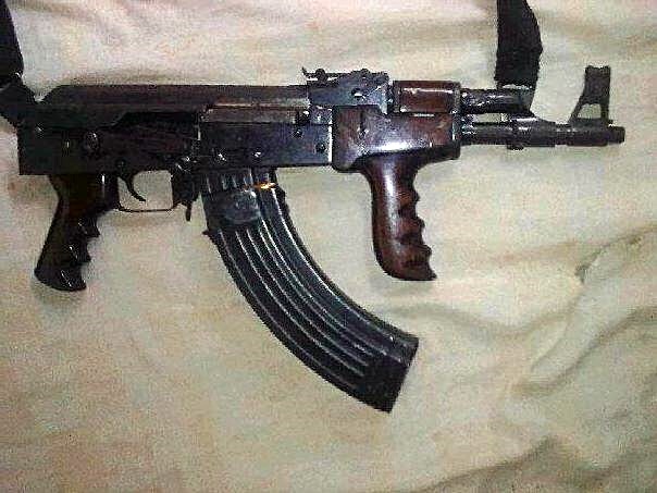 cerebralzero:  that foregrip is so much nicer than the normal donkey dick one