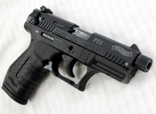 rocketumbl:  Walther P22