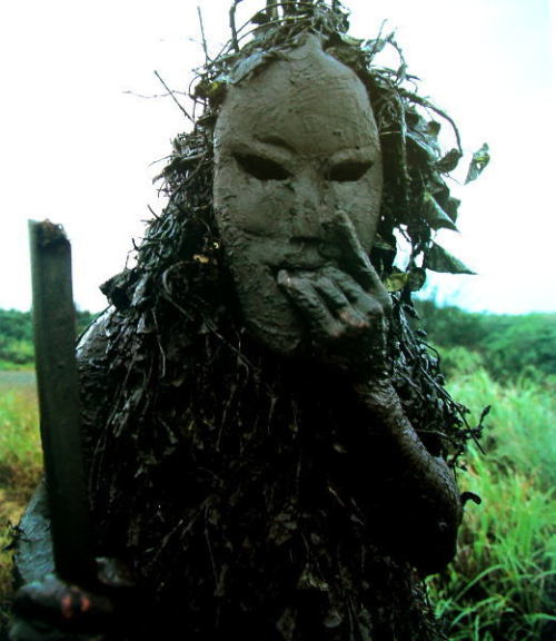 leradr: The Paantu (パーントゥ?) festival is an annual festival on the island of Miya
