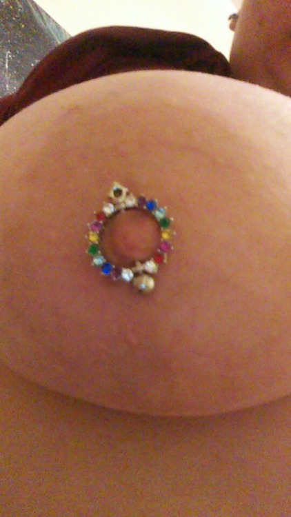 genderbandit:  my breasts often cause me social dysphoria, but i love my pierced nipple  they/he