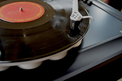 analog-dreams:  Rega P7 Turntable  Flickr: http://flic.kr/p/aFtRPP
