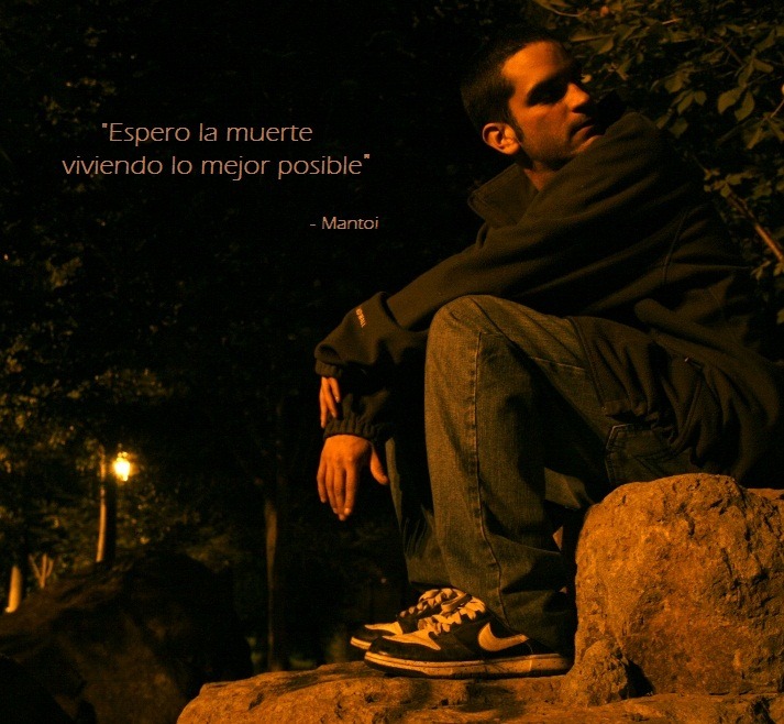 fluyen-a-flor-de-piel:  voy callao entre la gente buscando el verso mas simple ♫♪