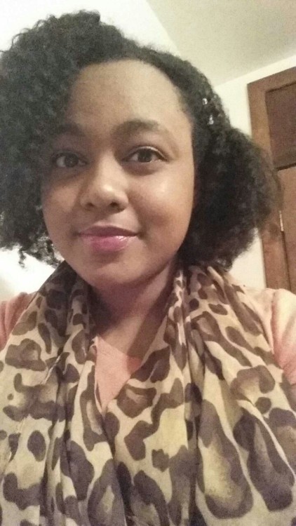 ohyoumeanthisbomb-poussey:  I’m cute as fuck