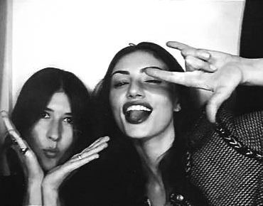 beautorigine:   Ilona Hamer and Phoebe Tonkin at I Love Coco photo booth   Feb. 25,