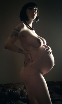 beautifulpregnancies:  Finding new pictures