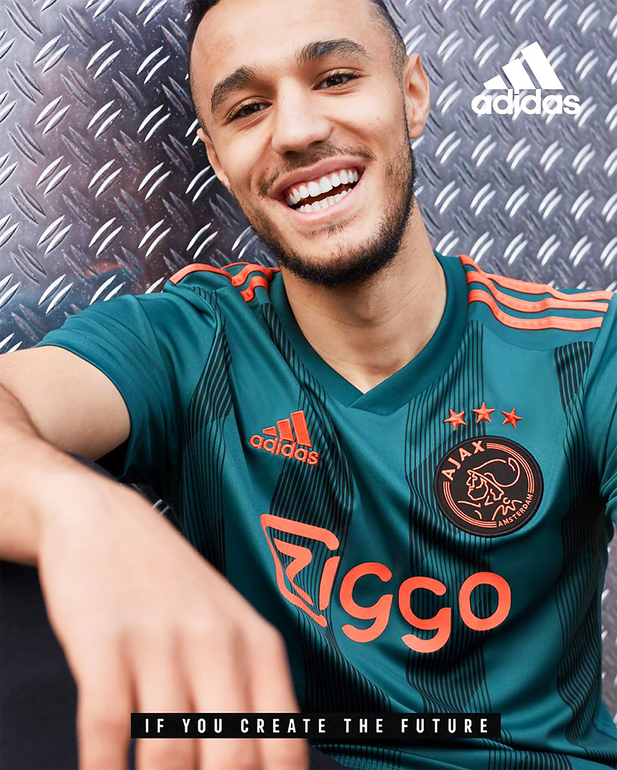 ajax away 2019