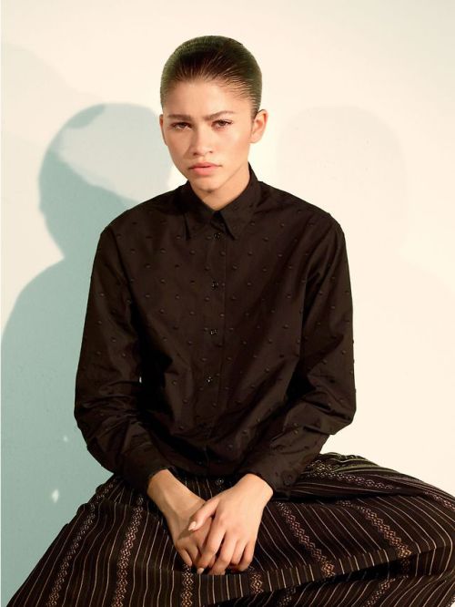 997: celebsofcolor: Zendaya for CR Fashion Book cindy sherman found dead in the hamptons 