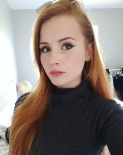 (more girls like this on http://ift.tt/2mVKSF3) Rebecka Thunberg