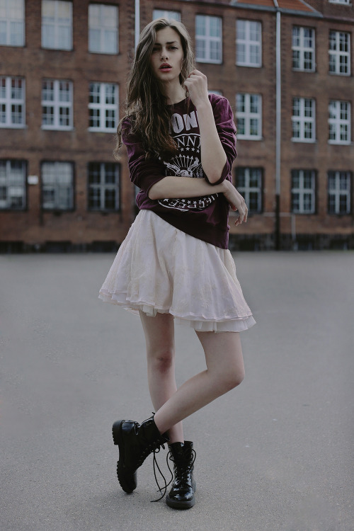 haaania:  Model: Marysia Pender @ New Age Models Photo by Hania Komasińska
