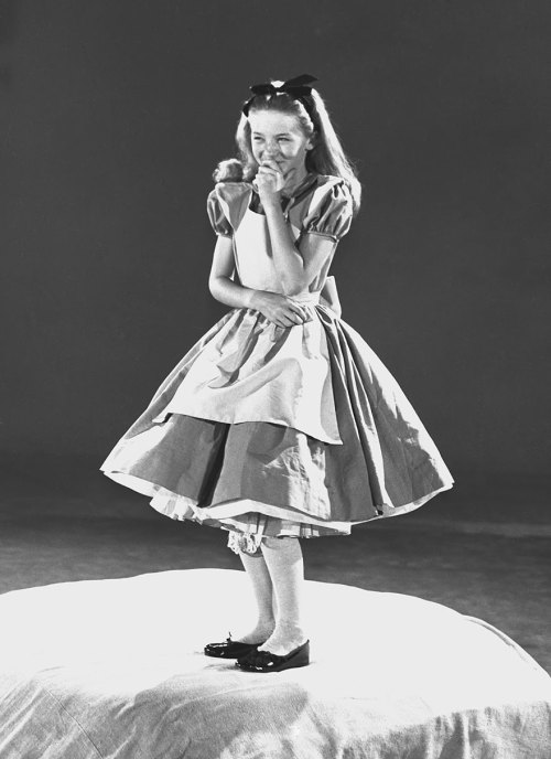 Old Photos Reveal How Disneys Animators Used A Real-Life Model To Draw Alice In Wonderland