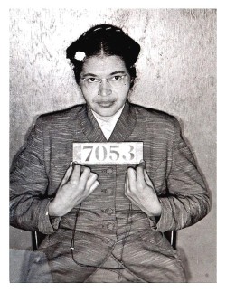 pbsthisdayinhistory:  Dec. 1, 1955: Rosa Parks Is Arrested for Refusing to Give up Bus Seat On this day in 1955, Rosa Parks refused to give up her seat for a white passenger, leading to her arrest and sparking the Montgomery Bus Boycott. For many, this