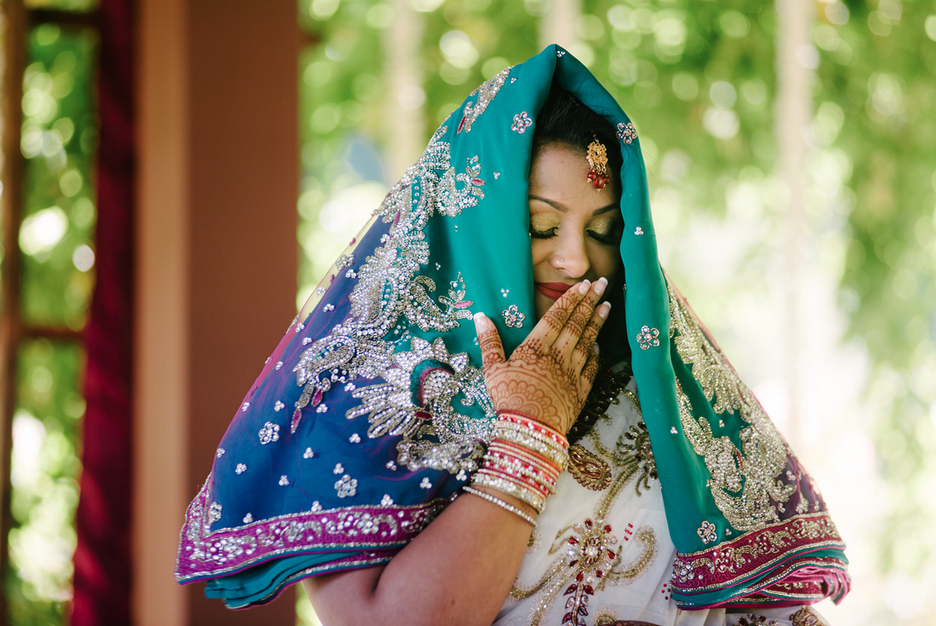 weddingsandlesbians:  http://www.cwagnerphotography.com