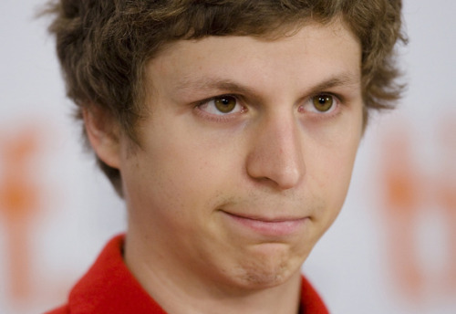 mrandmrsbean:  Is it weird that I find Michael Cera so sexy? His gentle voice makes me eargasm. And don’t even get me started on his bad boy alter ego Francois!  yessssssssss oh