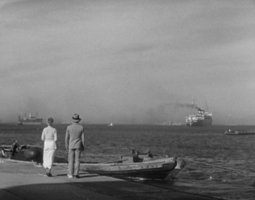 visionsoflight:Japanese Girls at the Harbor・ ・ ・Director: Hiroshi ShimizuDirector of Photography: Ta