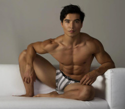 Viva!Asian hunks!