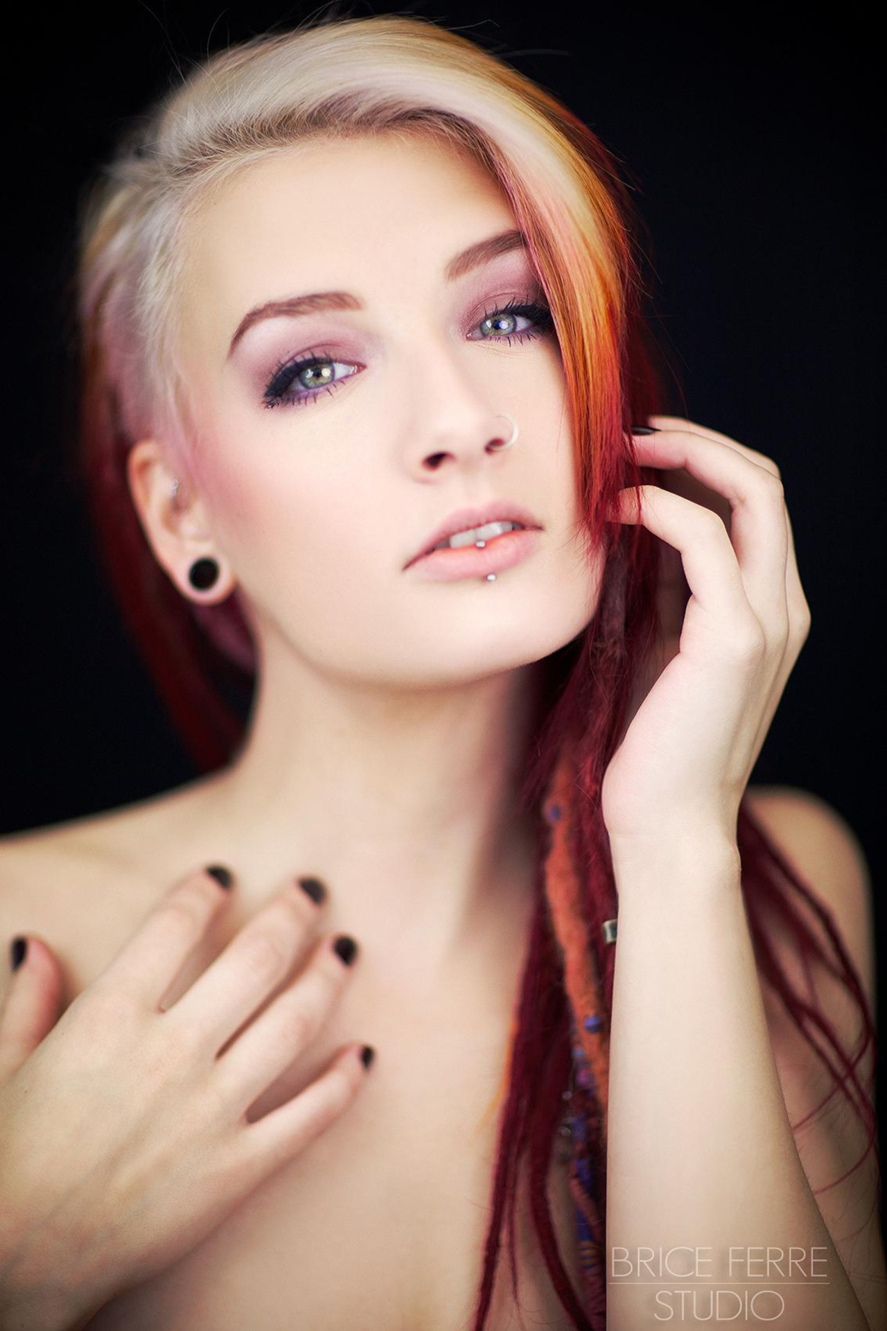 past-her-eyes:  Stormyent Suicide https://www.suicidegirls.com/members/stormyent/