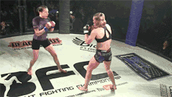 humancockfighting:  BFC 26: Jessica Middelton vs. Holly Torrez (source) 