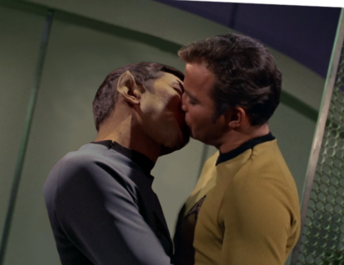 Im Shipper Trash Idk