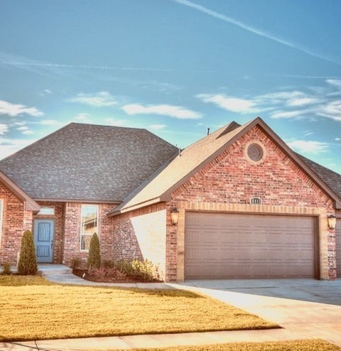 Large Traditional Brown One-story Brick Gable Roof IdeaIdea For A Large, Conventional, One-story Brown