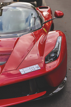 modernambition:  LaFerrari  