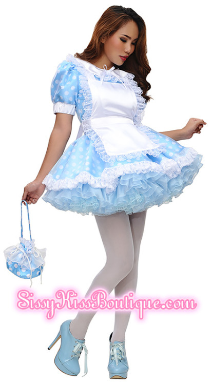 Sissy you can be so cute & pretty in fluffy petticoats! ^-^ 