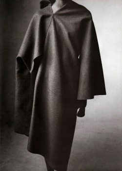 crystallizations:  Front and back of a Junya Watanabe coat, Oluchi Onweagba photographed by Steven Meisel, 1998.