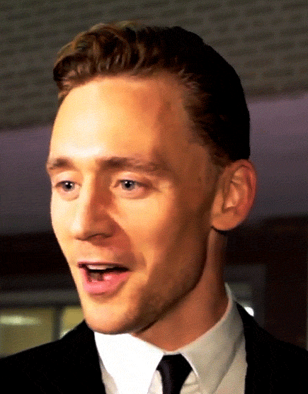 hiddlememes:  pulpbomb:  cuddlesthehiddles:  tomhiddlestonsupportgroup:  now he’s