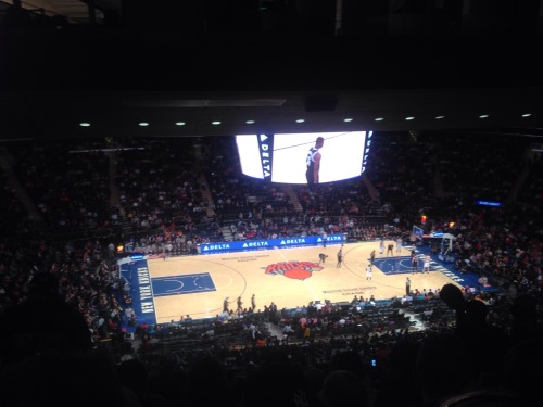Took my love to a New York Knicks game!