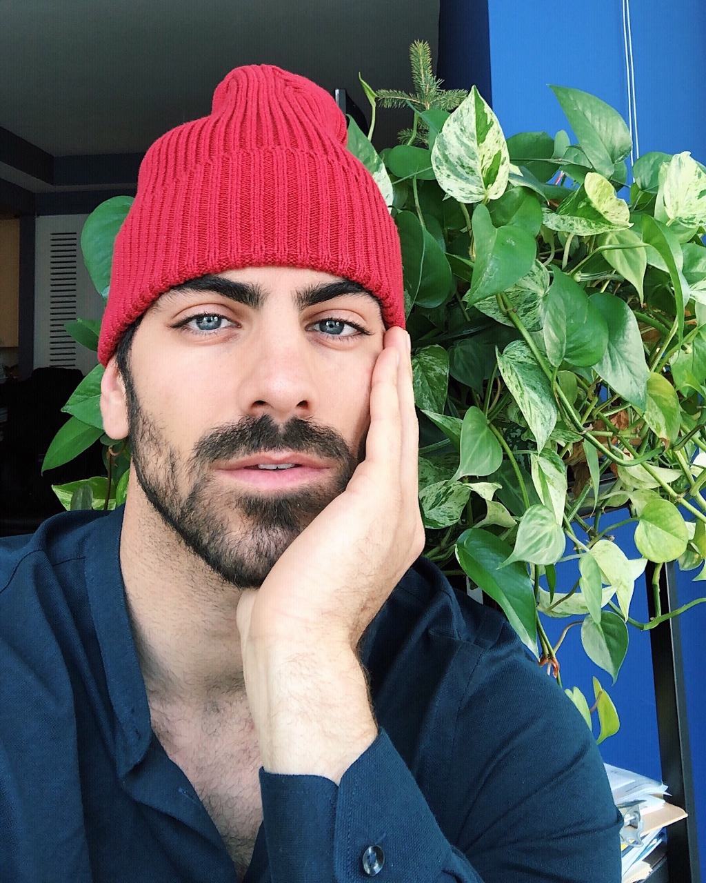 nyledimarco:  Waiting for spring like…