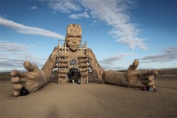 mymodernmet:  Sculpture by Daniel Popper 9-meter-tall, 3-story-high sculpture created in the deserts of South Africa for AfrikaBurn 2013.