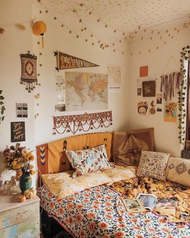 Artistic Bedroom On Tumblr