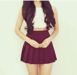 pleatedminiskirts:  A lovely red skirt with sexy crop top!