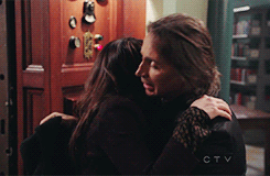 papacolin:emiliiederavin:Bloopers vs. Actual SceneI