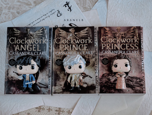 • Custom Funko PopWilliam/Tessa/Jem - The Infernal Devices