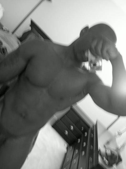 bigbigcockman:  blkbugatti:  plus1please:  Bay Area man!  Yes!  Super Hot