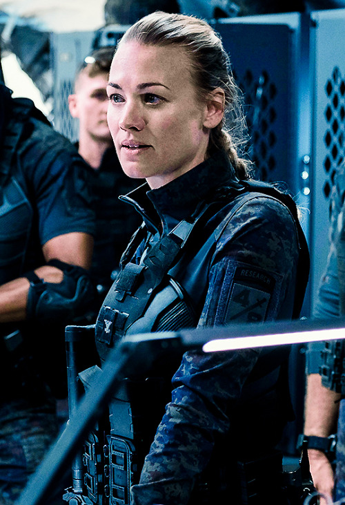 Yvonne Strahovski - The battle for our world is coming. Get your first look at The Tomorrow War, com