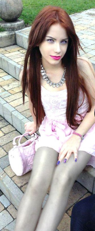 yes-sadie100:  Are you ready to unleash the gurl within? Sign up for my free feminization program and get a free self hypnosis MP3. http://ift.tt/1MtXptq