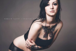  Model: Kayleigh Peach 