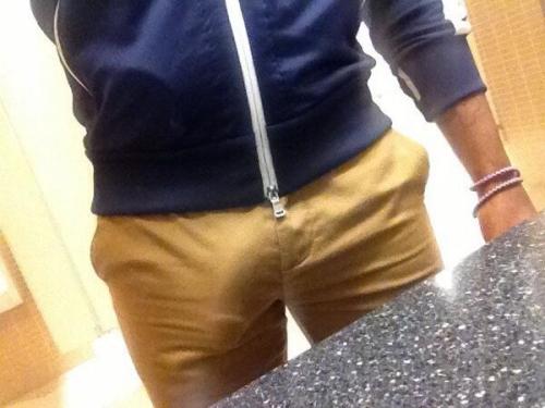 justthedicks:  Woke up to it now its time for lunch