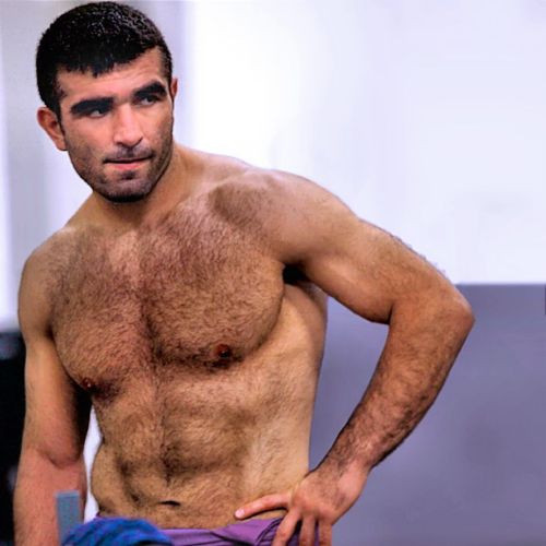 Oliviero 4 hairy!