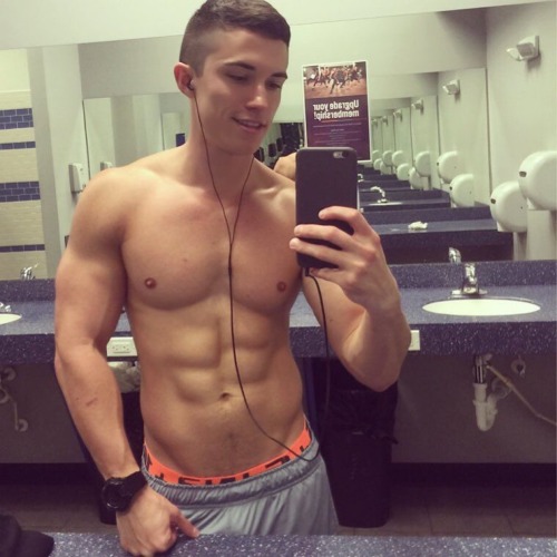 Guy Selfies