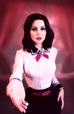 gengaa:  cosplayandanimes:  Elizabeth - BioShock