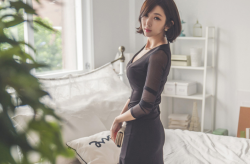 korean-dreams-girls:  Ye Jin - September