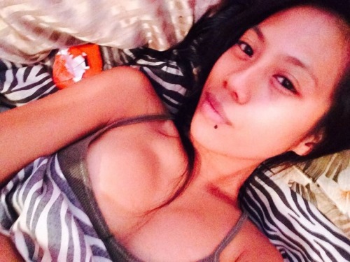 Jenny Dee from Waipahu.