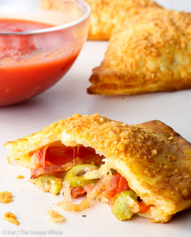 sweetoothgirl:PIZZA ON A STICK (GF)  @hispirategirl 